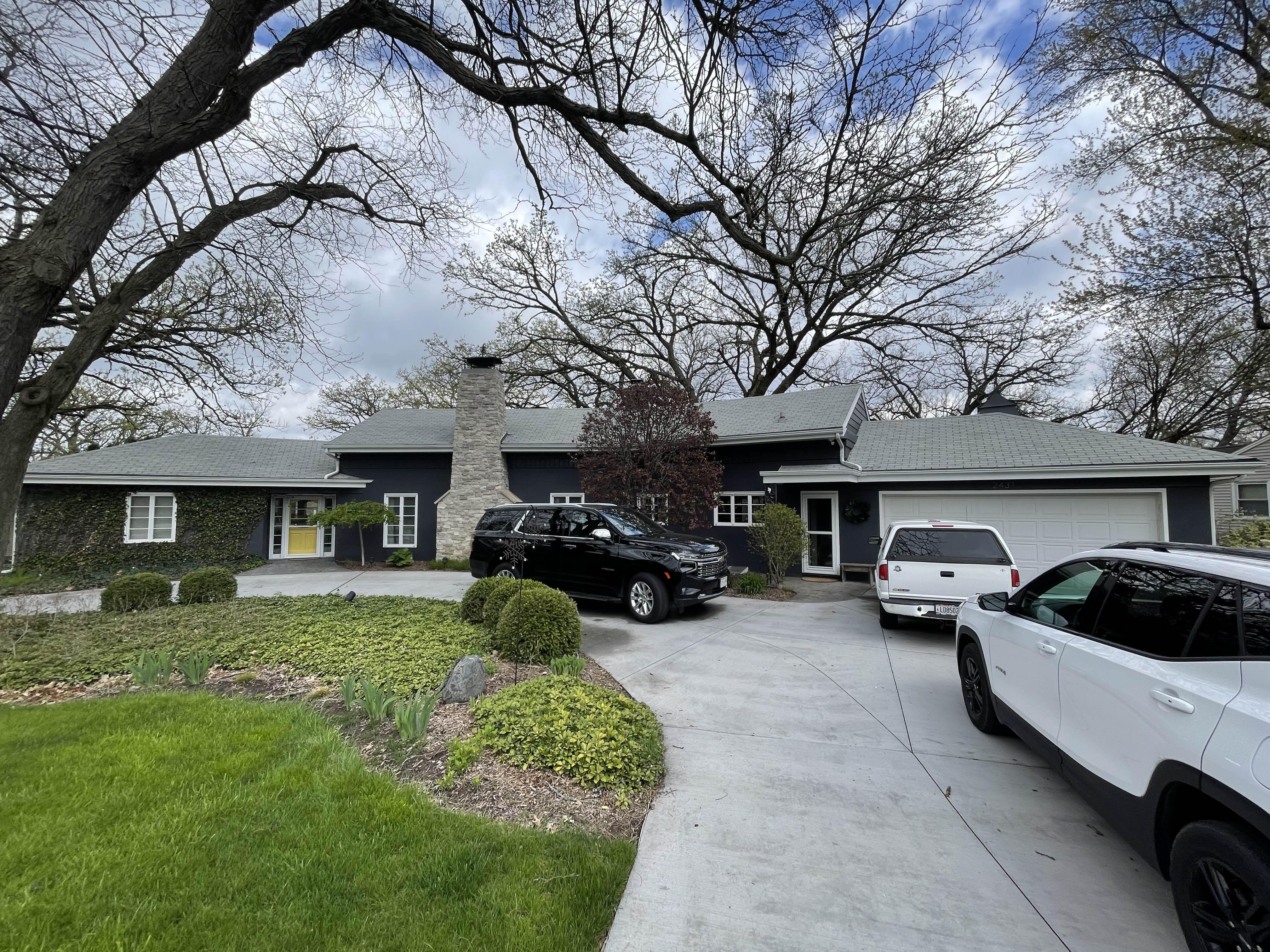 Luxury home roof replacement completed by Pixler Construction